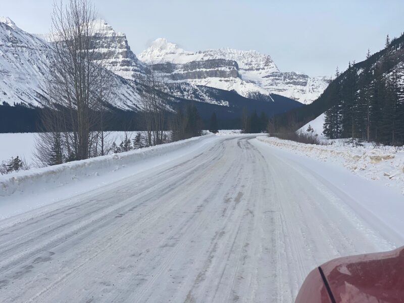 Icefields Parkway, Lake Louise to Jasper. Image Image © PlanetSKI